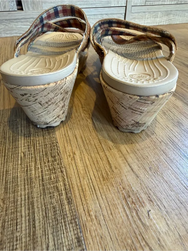 CROCS Women’s Brown Strappy Slide Cork Wedge Sandals Size 7 - Image 8