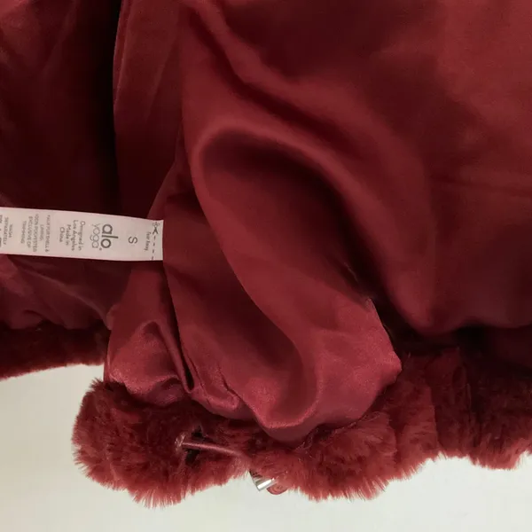 Alo Yoga Knock Out Hooded Faux Fur Hooded Jacket Cranberry S - Image 5