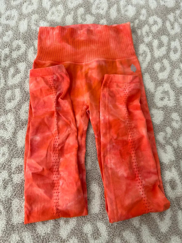 Movement Leggings Tiedye - Image 3