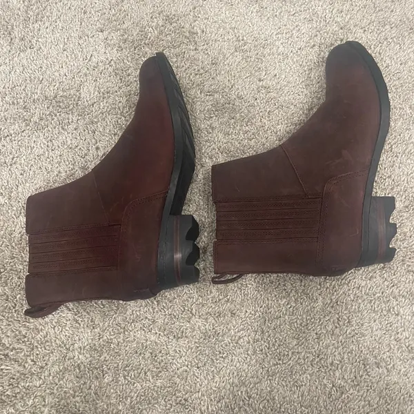 SOREL Lolla Chelsea Ankle Boot Waterproof Brown - Image 6