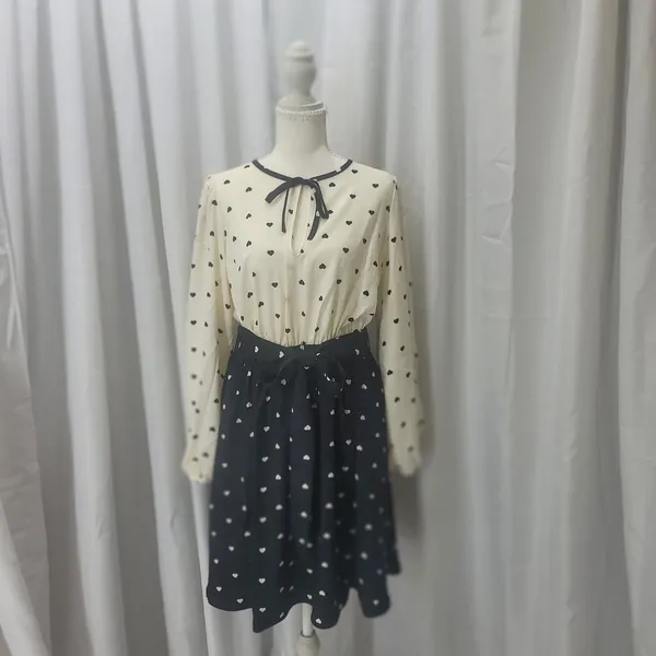 Kate Spade Perfect Heart Romantic Dress Size L Tie Keyhole Neck Black Cream NWOT - Image 11