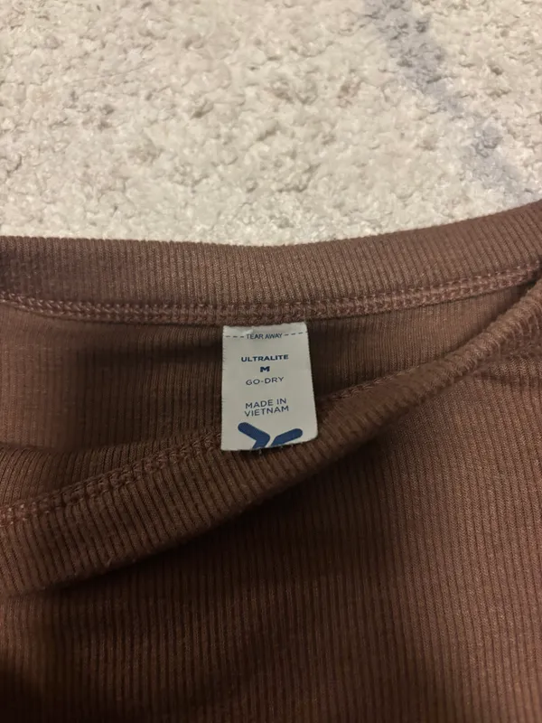 Old Navy Active rib knit top - Image 3