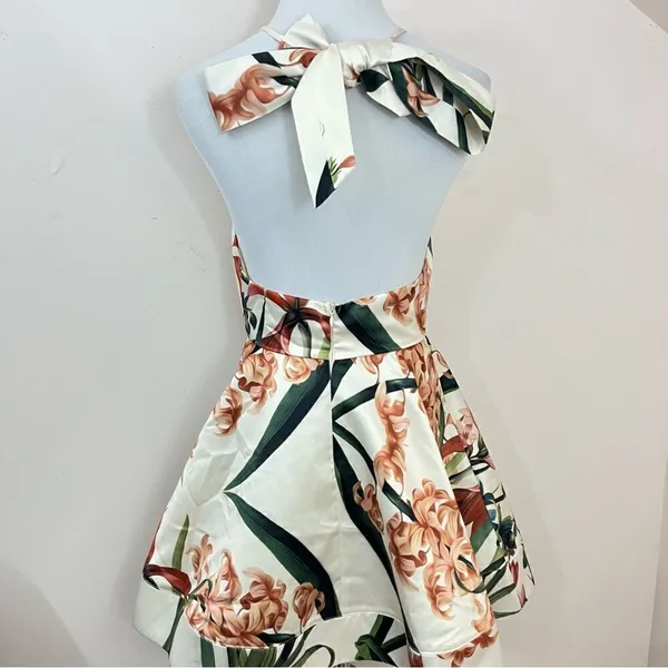 Lulu’’s Sunny Centerpiece Cream Floral Fit and Flare Satin Mini Dress S - Image 5