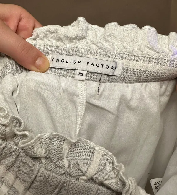 English Factory Gray Striped Ruffle Cropped Bell Bottom Linen Pants - XS - Image 11