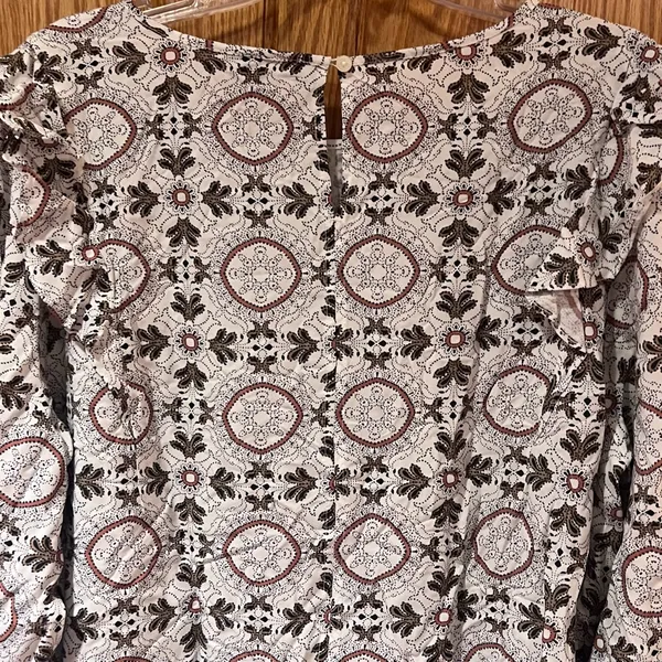 LOFT Medallion Print Ruffle Shoulder Bubble‎ Hem Long Sleeve Blouse Top Size XL - Image 13