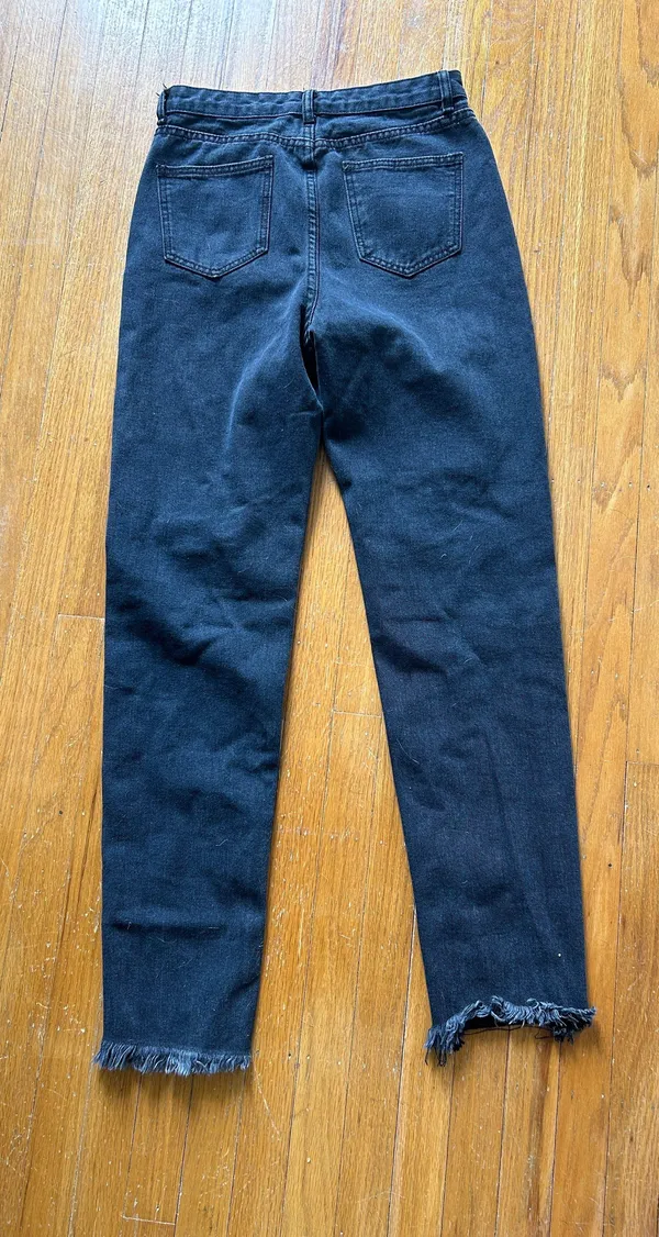 Black Ripping Mom Jeans Size M - Image 2