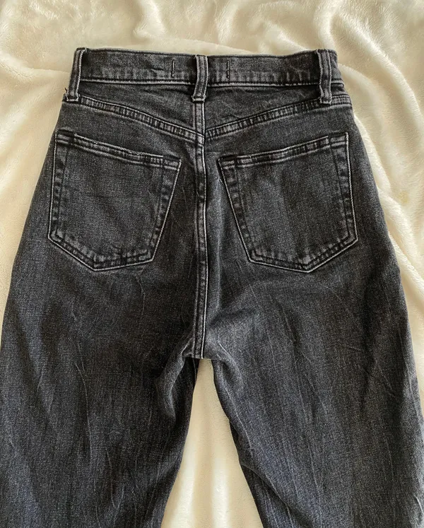 Abercrombie Ankle Straight Ultra High Rise Black Jeans - Image 4