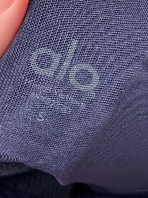 Alo Yoga Alosoft lavish sports bra - Image 4