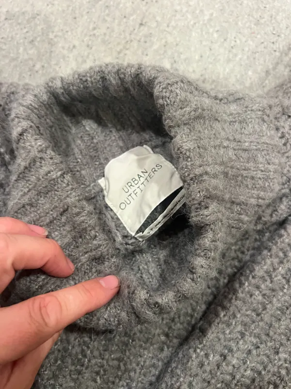 Urban Outfitters Soft Gray Chunky Knit Sweater - Image 3