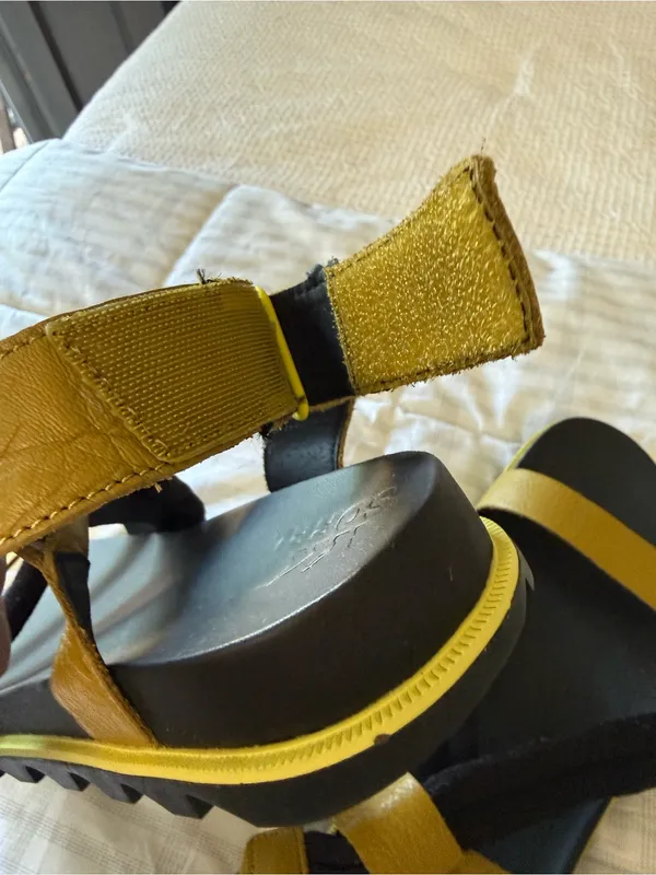 NWOT Sorel Women's Roaming Decon Leather Sandal Size 10 Dioxide Gold Summer - Image 6