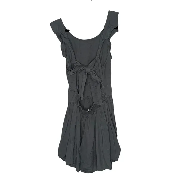 Free People‎ Mini Dress Womens Medium Grey Excellent Boho Open Back Ruffle Linen - Image 6