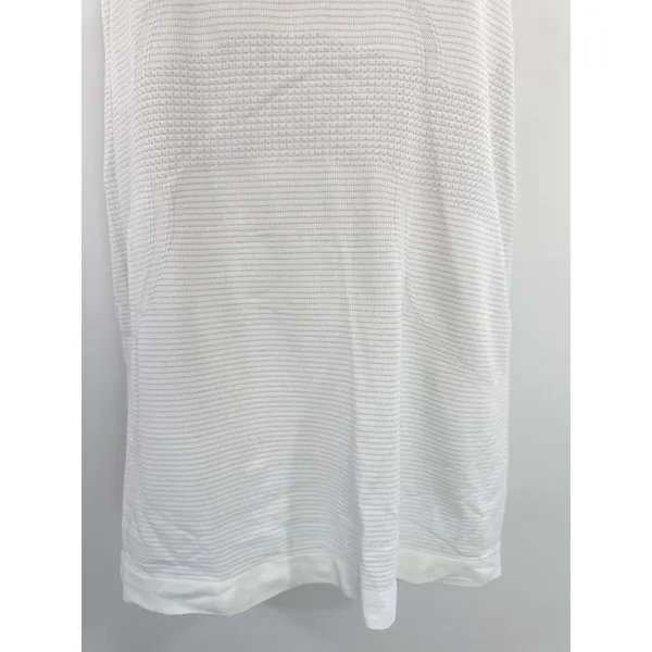 Lululemon‎ Swiftly Tech Racerback Tank Top 2.0 White Grey Stripe Size 6 Slim Fit - Image 3