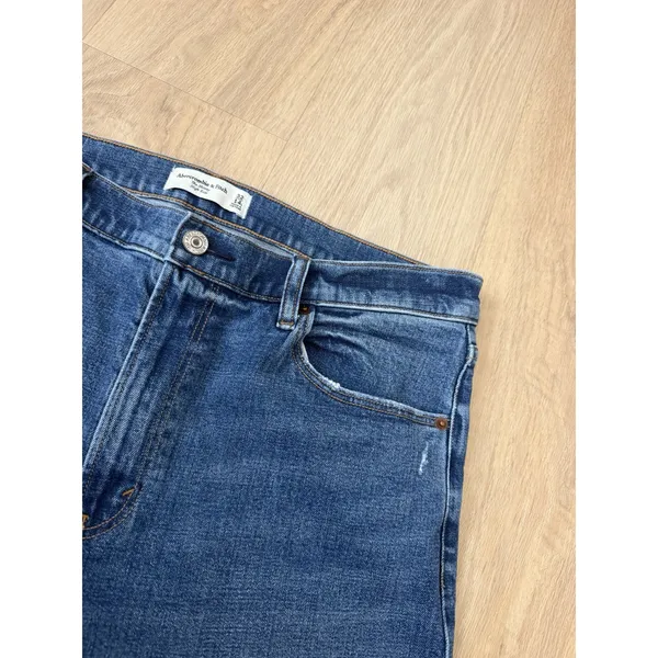 Abercrombie & Fitch the Ankle Straight Ultra High Rise Jeans Size 32 - Image 5