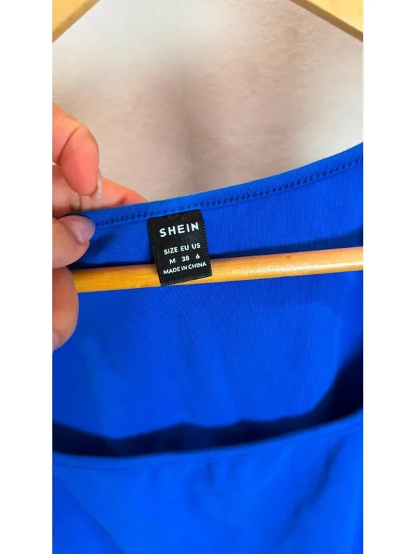 Size M Royal Blue Square Neck tank top Size M - Image 3