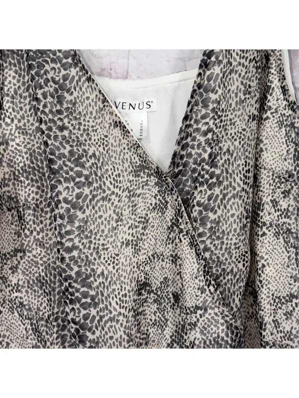 VENUS Women's Size 4 Snake Print Romper - Image 2