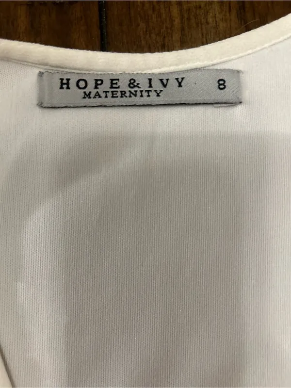 Hope & Ivy Maternity size 8-gorgeous embroidered wrap dress - Image 6