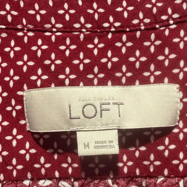 LOFT Deep Red Patterned Long Sleeve Lightweight Blouse‎ Woman’s Size Medium - Image 2