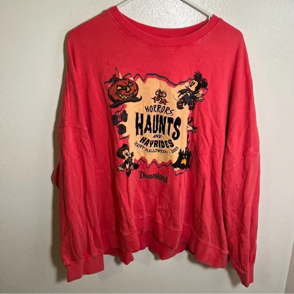 Disneyland Womens Size XL Sweatshirt Pink Horrors, Haunts and Hayrides Halloween - Image 3