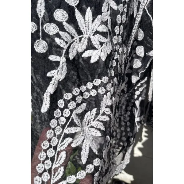 Vintage Vivid Importers of NY Women’s Sz Large Flower Black White Top Blouse - Image 2