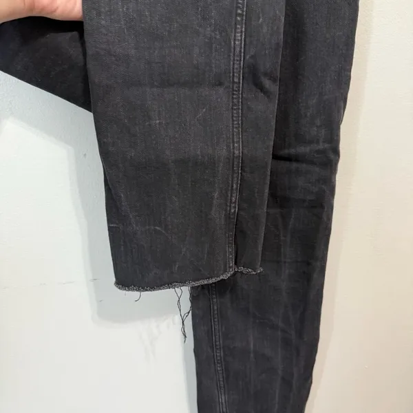 Abercrombie and Fitch The 90s Straight Ultra High Rise Black Denim Jeans Sz 26 R - Image 4