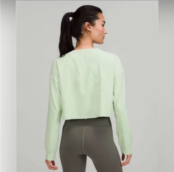 Lululemon Muscle Love Long Sleeve Crop Top Size 8 - Image 2