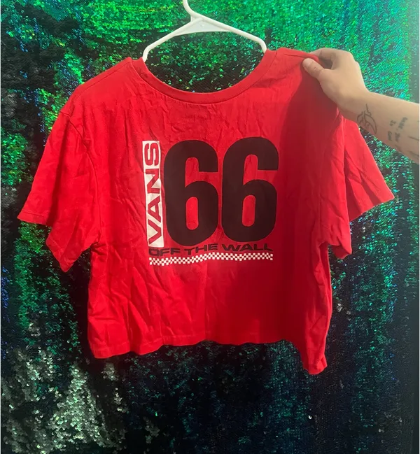 Vans Cropped Graphic Tee - Image 2