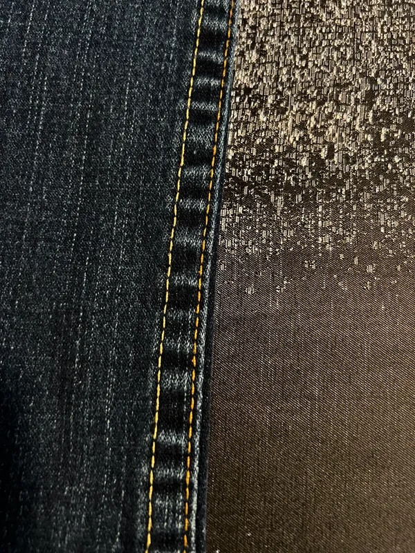 Womens sz27" skinny jeans - Image 5