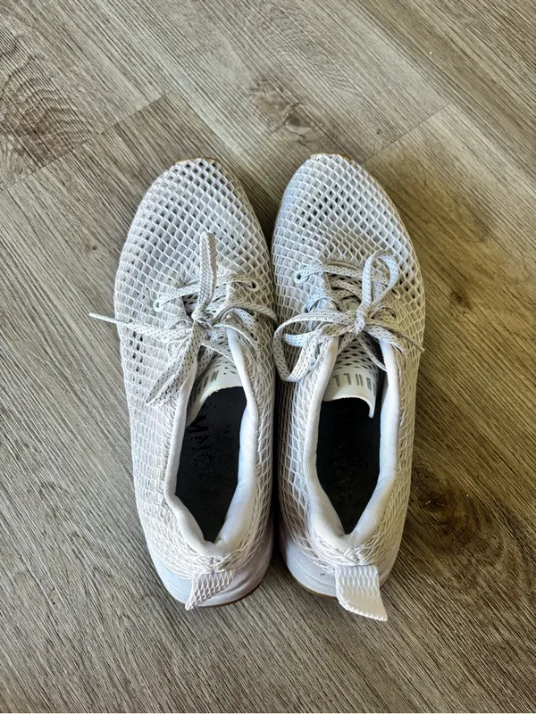 NOBULL White Mesh Runner Training Unisex Sneakers M 9/ W 10.5 - Image 8