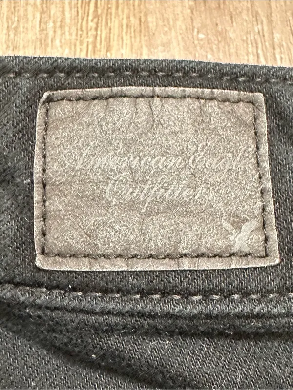 American Eagle Outfitters Black Distressed Denim Shorts Women’s Size 14 - Image 7
