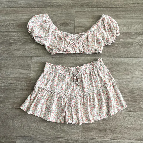 Aeropostale two-piece floral set - large - Image 2