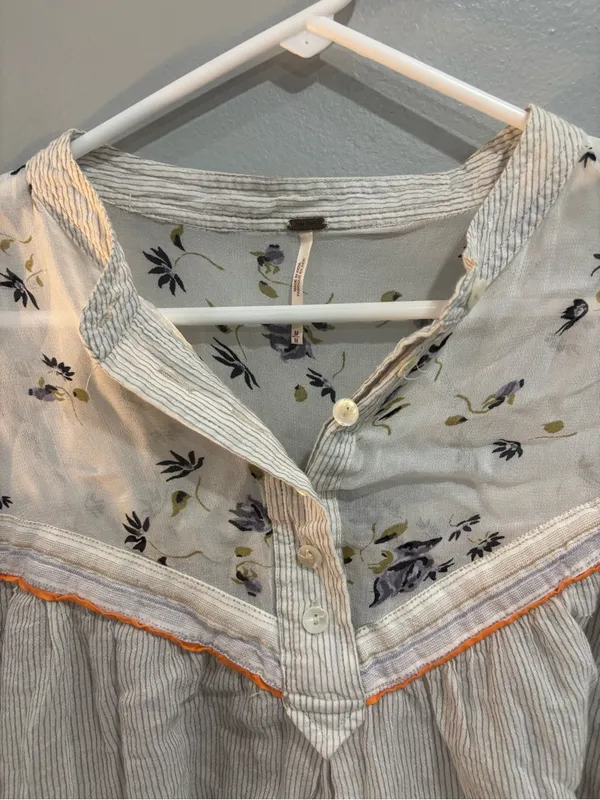 Free People Hearts and Colors M Ivory Blouse Sheer Ivory Neutral Oversize Top - Image 4