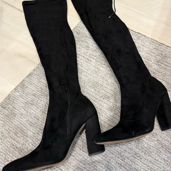 Amazon Black Knee High Over the Knee Black Heel Boots Size 7 - Image 4