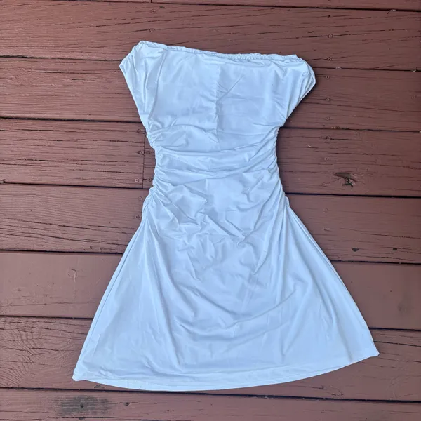 Amazon white asymmetrical mini dress small - Image 2