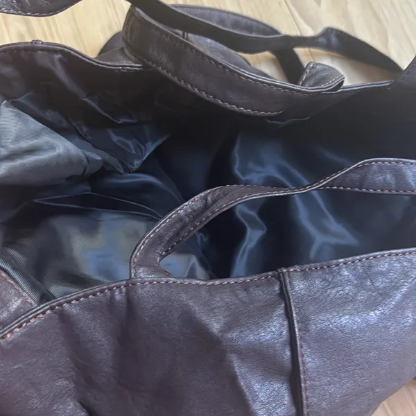 Signature Element Vegan Leather Tote - Image 5