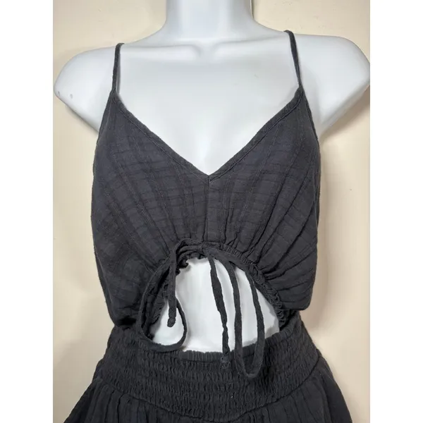 American Eagle Romper Black Gauze Cutout Tie Front Pockets Casual Medium Tall - Image 2