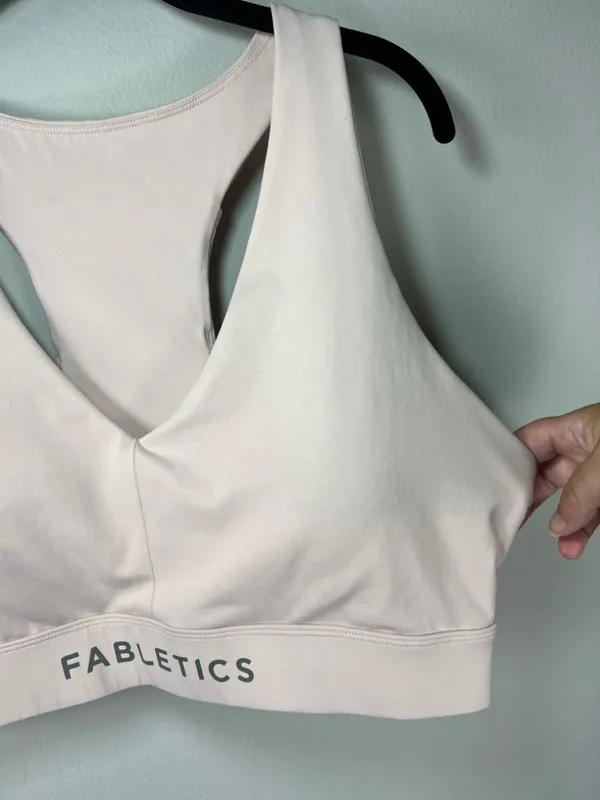 Fabletics On-The-Go Medium Impact Sports Bra Soft Shell Pink Padded Pocket Sz XL - Image 5