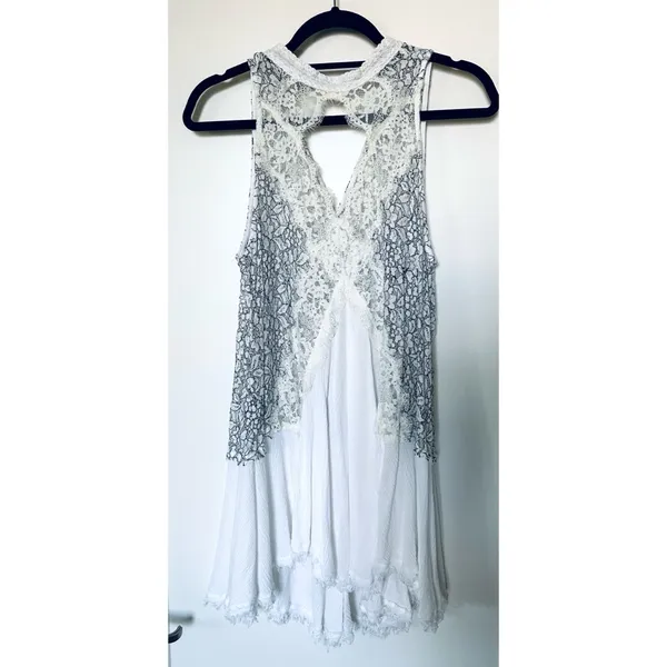Free People Tell Tale Heart Sleeveless Top Tunic - Image 5