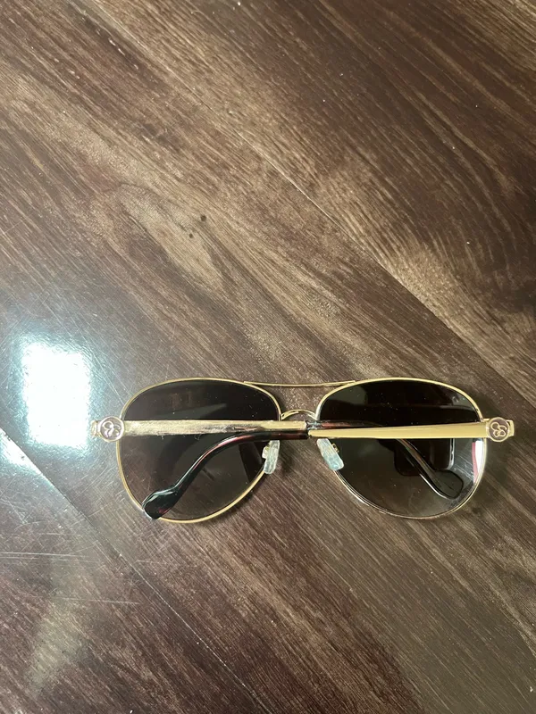 Jessica Simpson Gold Aviator Women’s Sunglasses - Image 2