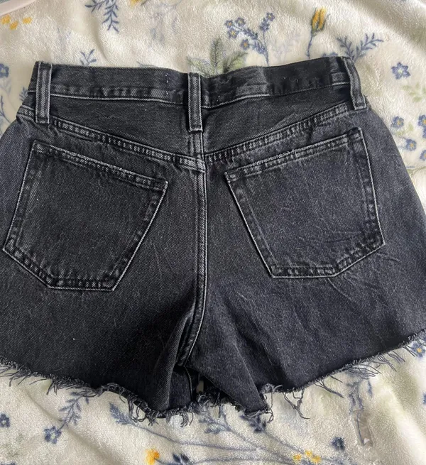 Abercrombie & Fitch Short - Image 2