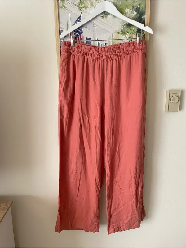Old Navy High-Waisted Linen-Blend Wide-Leg Pants in Amberglow Large - Image 3