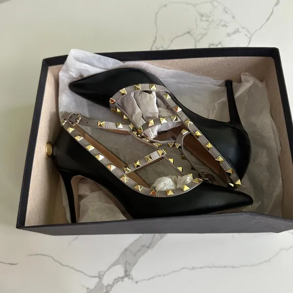 vinci Napa Siyah leather studded pointed heels Size 38 NEW - Image 7