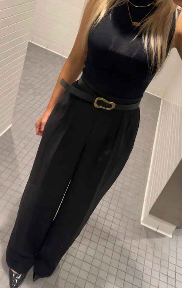 EXPRESS High Waisted Pleated Wide Leg Pant - Image 3
