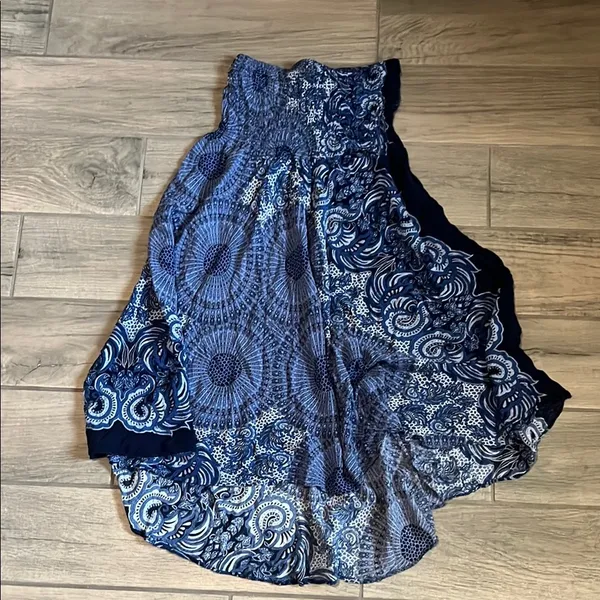 Blue and White Ruffled Asymmetrical Midi Skirt - Image 6