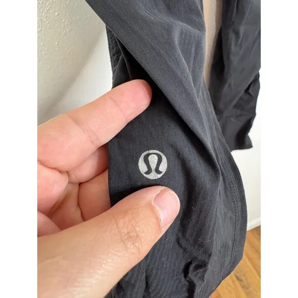 Lululemon Beyond the Studio Jogger Black Ribbed Swift Pants Womens Size 4 - Image 3