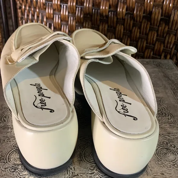 Free People Cream Loafer Slip On Shoes Size 38 - Image 4