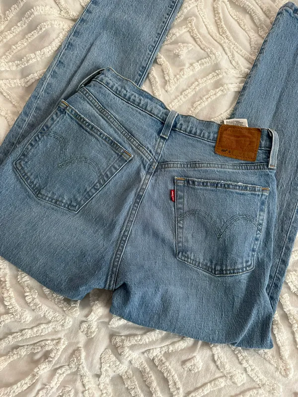 Levi Strauss Jeans - Image 3