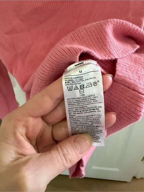 Old Navy Dried Rose Sweetheart Long Sleeve Knit Long Sleeve Size Medium - Image 5