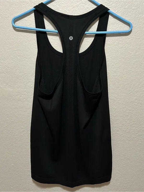 Lululemon Swiftly Tech Racerback Tank Black Size 8 Seamless Running - Image 5