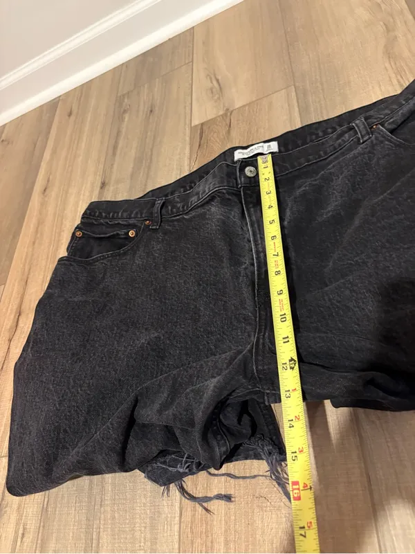 Abercrombie & Fitch High Rise 90’s Relaxed Cropped‎ Jeans raw hem black 36/22R - Image 8