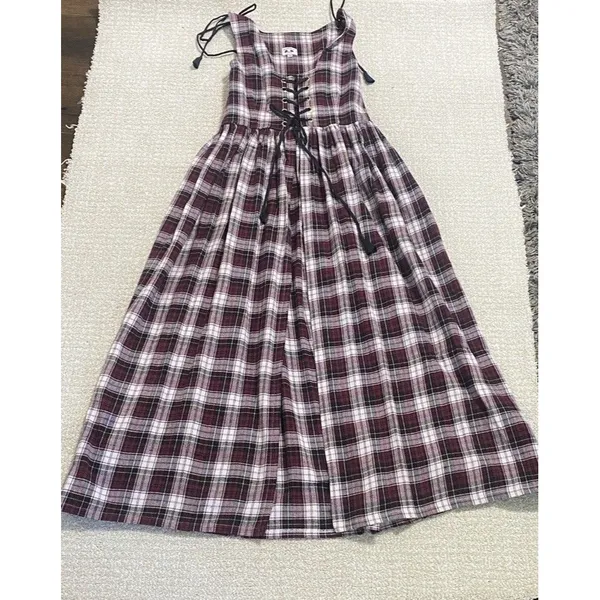corset dress ideal for the season so you can combine it with a white background - Image 14